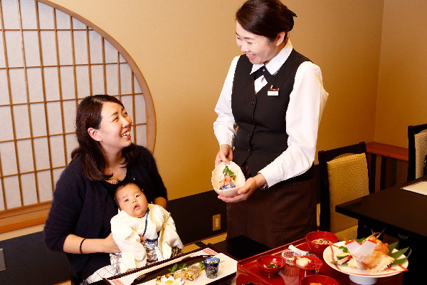 お祝い お食い初めプラン おすすめ情報 ホテルコンコルド浜松 公式 サイト